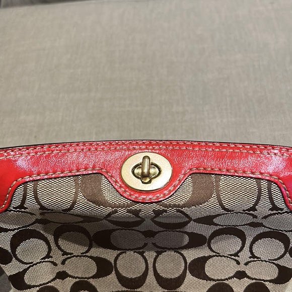 Coach Wristlet - Picture 7 of 8